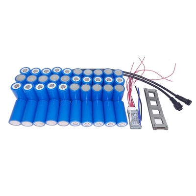 25.6V 60Ah Lifepo4 Solar Street Light Battery Integrated Storage and Control